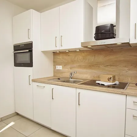 Rex Rugia Fewo12-6 Mit Schwimmbad Und Saunanutzung Im Ahoi-erlebnisbad Sellin * Lobbe