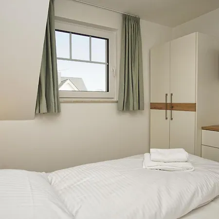 Rex Rugia Fewo12-6 Mit Schwimmbad Und Saunanutzung Im Ahoi-erlebnisbad Sellin Lobbe